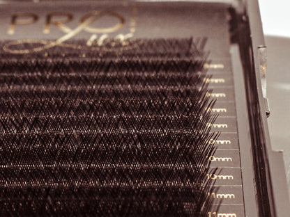 YY Natural Eyelashes